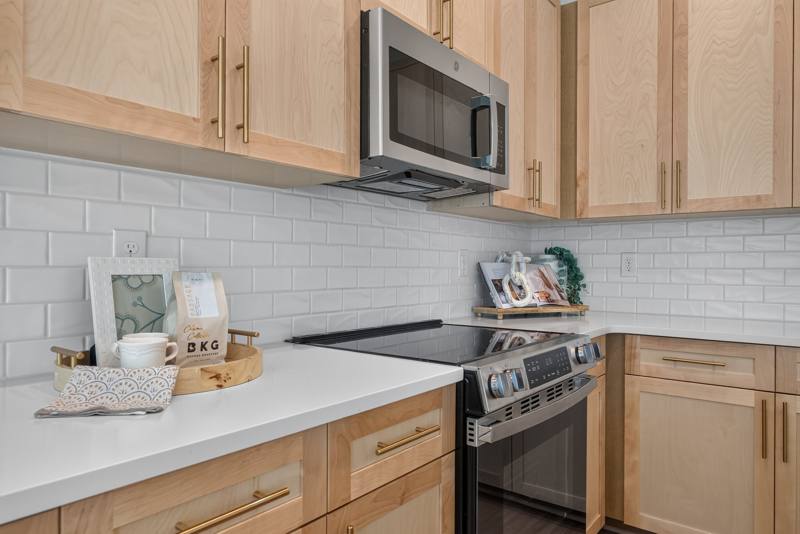 Kitchen Detail, furnished end unit
