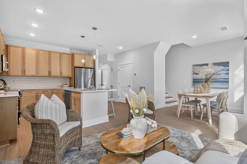 Living & Dining, furnished end unit