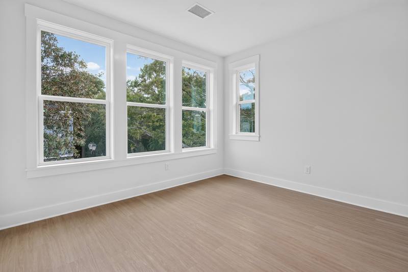 Bedroom, furnished end unit